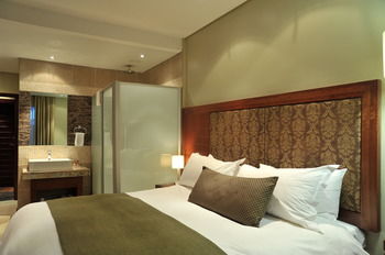 Protea Hotel by Marriott Clarens 4*
