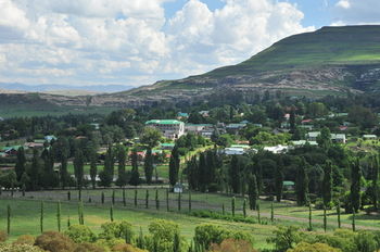 Protea Hotel by Marriott Clarens 4*