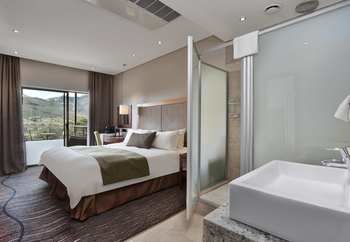 Protea Hotel by Marriott Clarens 4*