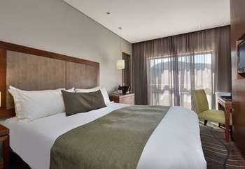 Protea Hotel by Marriott Clarens 4*