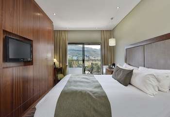 Protea Hotel by Marriott Clarens 4*