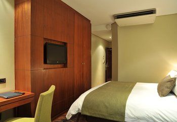 Protea Hotel by Marriott Clarens 4*