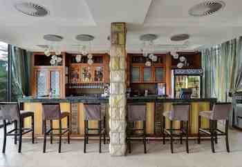 Protea Hotel by Marriott Clarens 4*