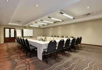 Protea Hotel by Marriott Clarens 4*