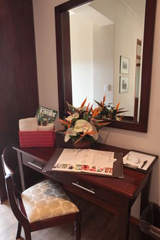 Casterbridge Hollow Boutique Hotel 3*
