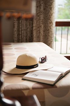 Casterbridge Hollow Boutique Hotel 3*