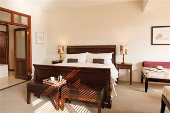 Casterbridge Hollow Boutique Hotel 3*