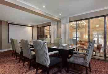 Protea Hotel by Marriott Nelspruit 4*