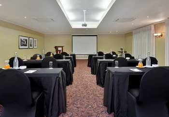 Protea Hotel by Marriott Nelspruit 4*