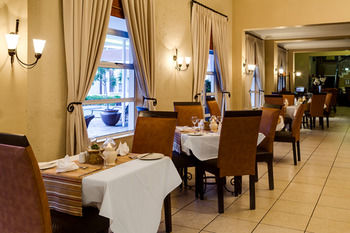 Protea Hotel by Marriott Nelspruit 4*
