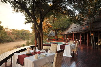 Imbali Safari Lodge 5*