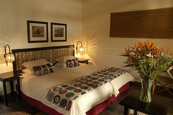 Hippo Hollow Country Estate 3*