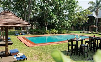 Hippo Hollow Country Estate 3*