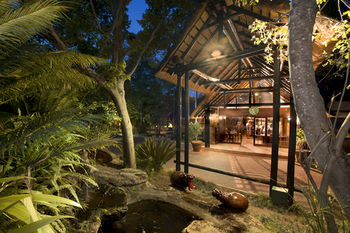 Kruger Park Lodge 4*