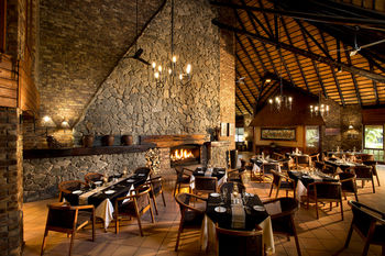 Kruger Park Lodge 4*
