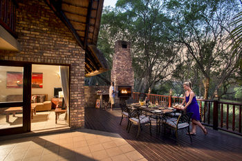 Kruger Park Lodge 4*