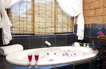 Zwahili Game Lodge & Spa 0*
