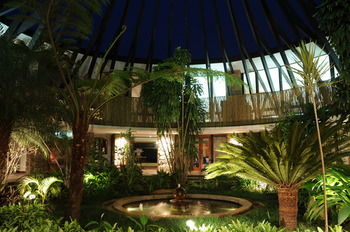 Premier Hotel The Winkler 4*