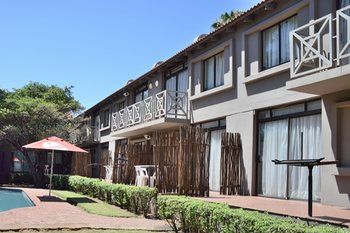 Elephant Springs Hotel 3*