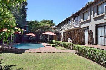 Elephant Springs Hotel 3*