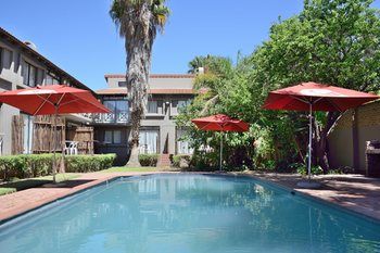 Elephant Springs Hotel 3*