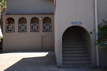Elephant Springs Hotel 3*