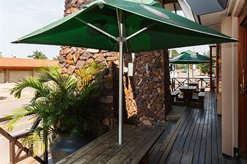 Elephant Springs Hotel 3*