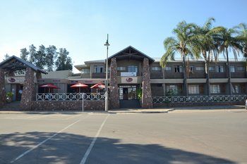 Elephant Springs Hotel 3*