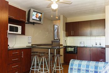 Elephant Springs Hotel 3*