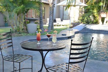 Elephant Springs Hotel 3*