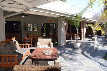 Elephant Springs Hotel 3*