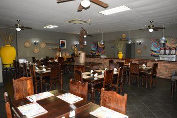 Elephant Springs Hotel 3*