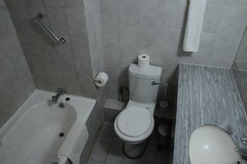 Elephant Springs Hotel 3*