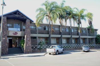 Elephant Springs Hotel 3*