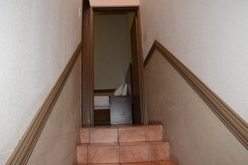 Elephant Springs Hotel 3*