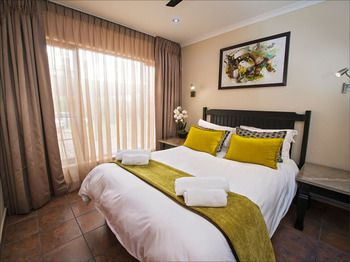 Seasons Golf, Leisure & Spa 4*