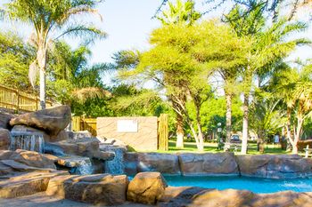 Seasons Golf, Leisure & Spa 4*