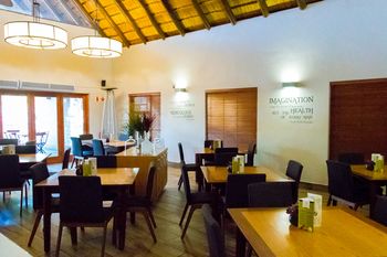 Seasons Golf, Leisure & Spa 4*