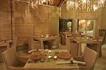 Clifftop Exclusive Safari Hideaway 5*