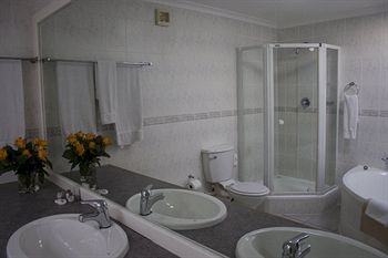 The Point Hotel & Spa 4*