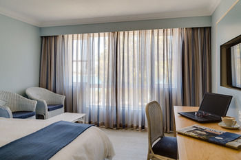 Saldanha Bay Hotel 3*