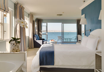 Saldanha Bay Hotel 3*