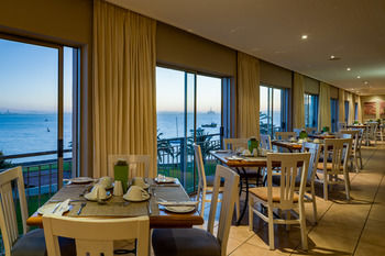 Saldanha Bay Hotel 3*