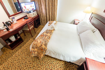 Town Lodge George 3*