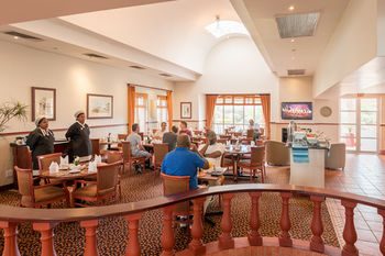 Town Lodge George 3*