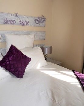 Saxon Lodge 0*