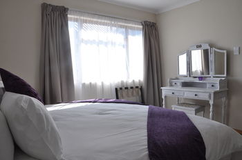 Saxon Lodge 0*