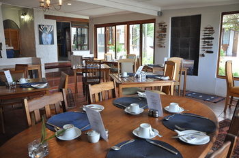 Saxon Lodge 0*