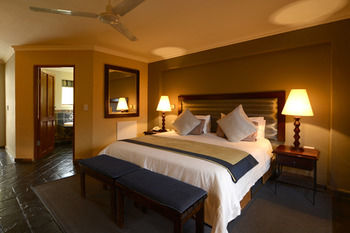 Whalesong Hotel & Spa 4*