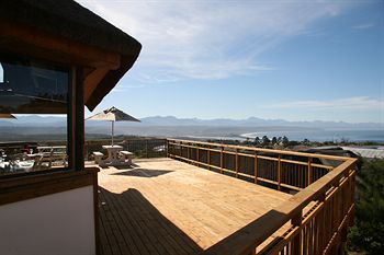 Whalesong Hotel & Spa 4*